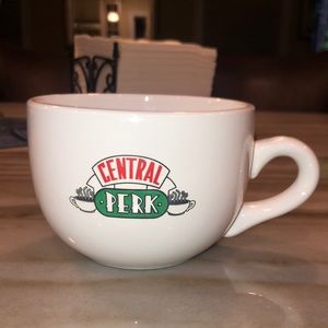 Central Perk - Friends coffee mug